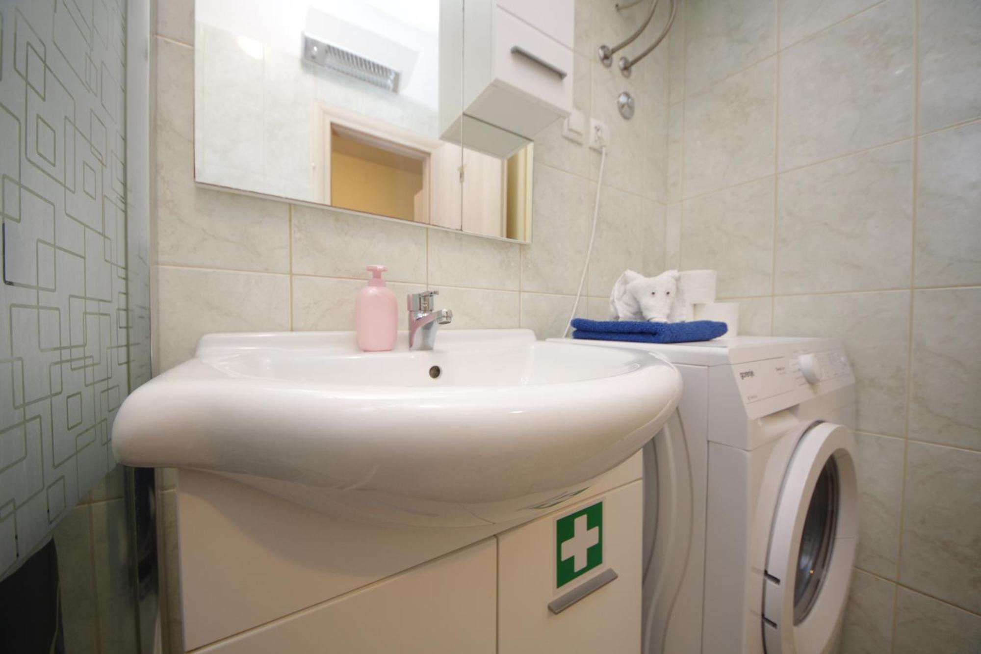 Apartment Korina 扎达尔 外观 照片