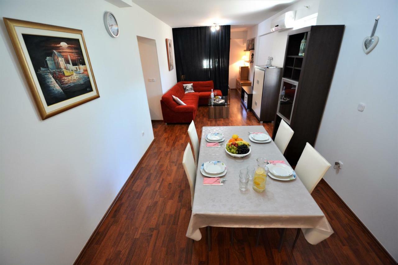 Apartment Korina 扎达尔 外观 照片