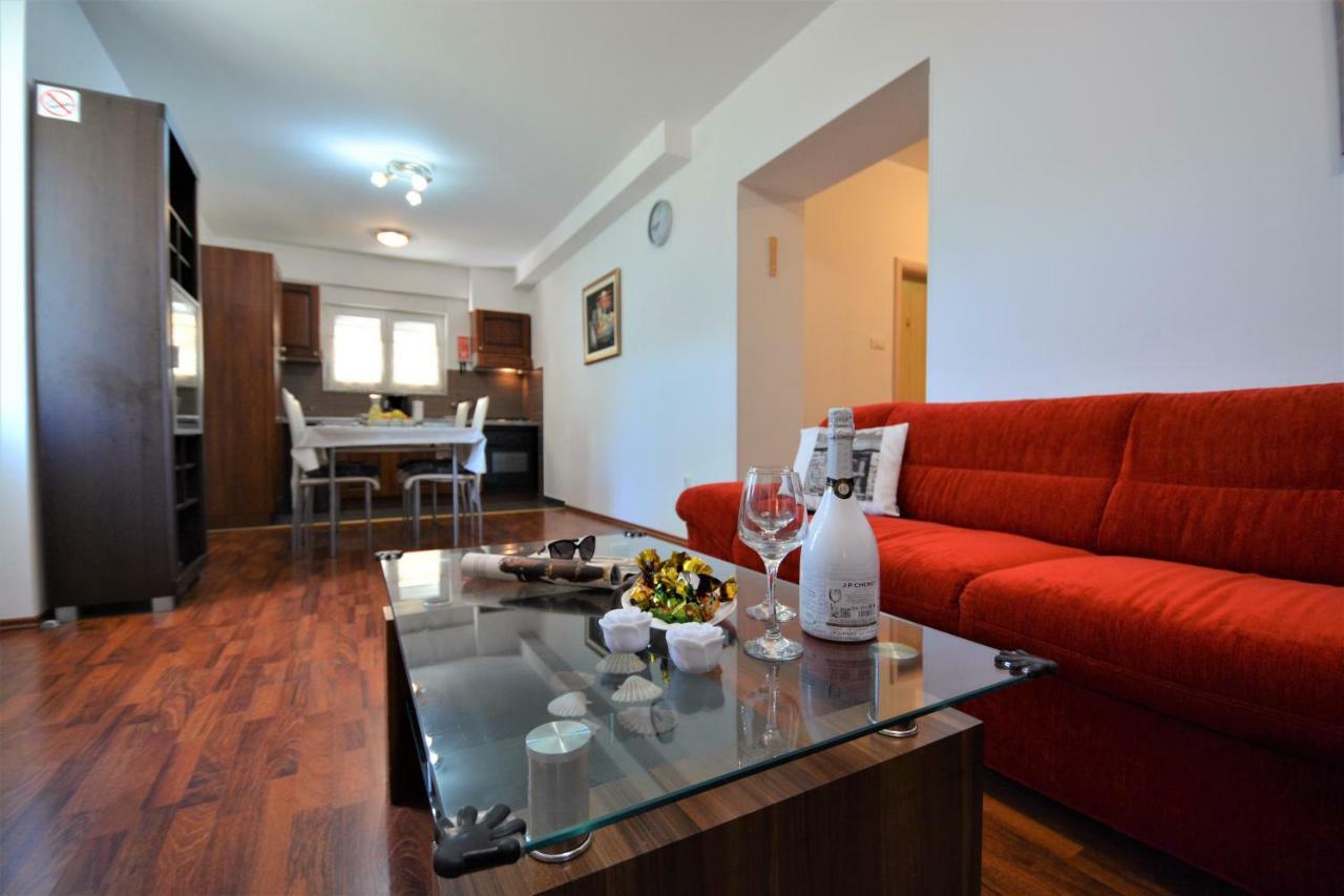 Apartment Korina 扎达尔 外观 照片